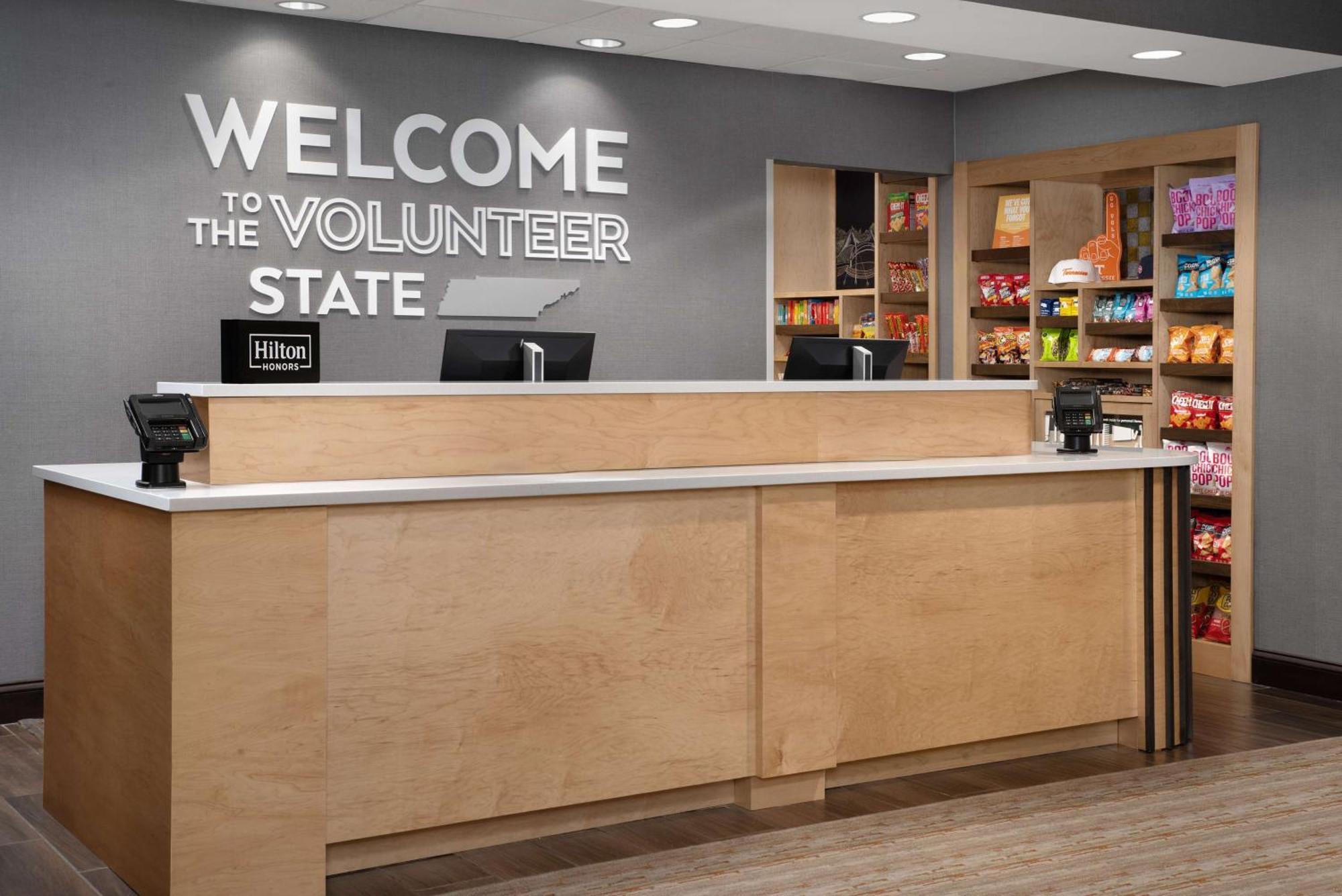 Hampton Inn & Suites-Knoxville/North I-75 Екстериор снимка