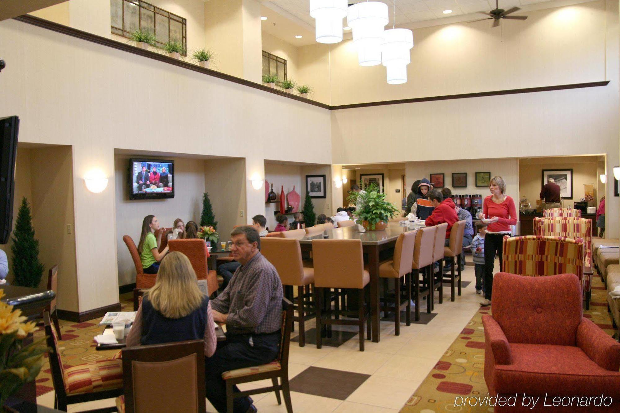Hampton Inn & Suites-Knoxville/North I-75 Ресторант снимка