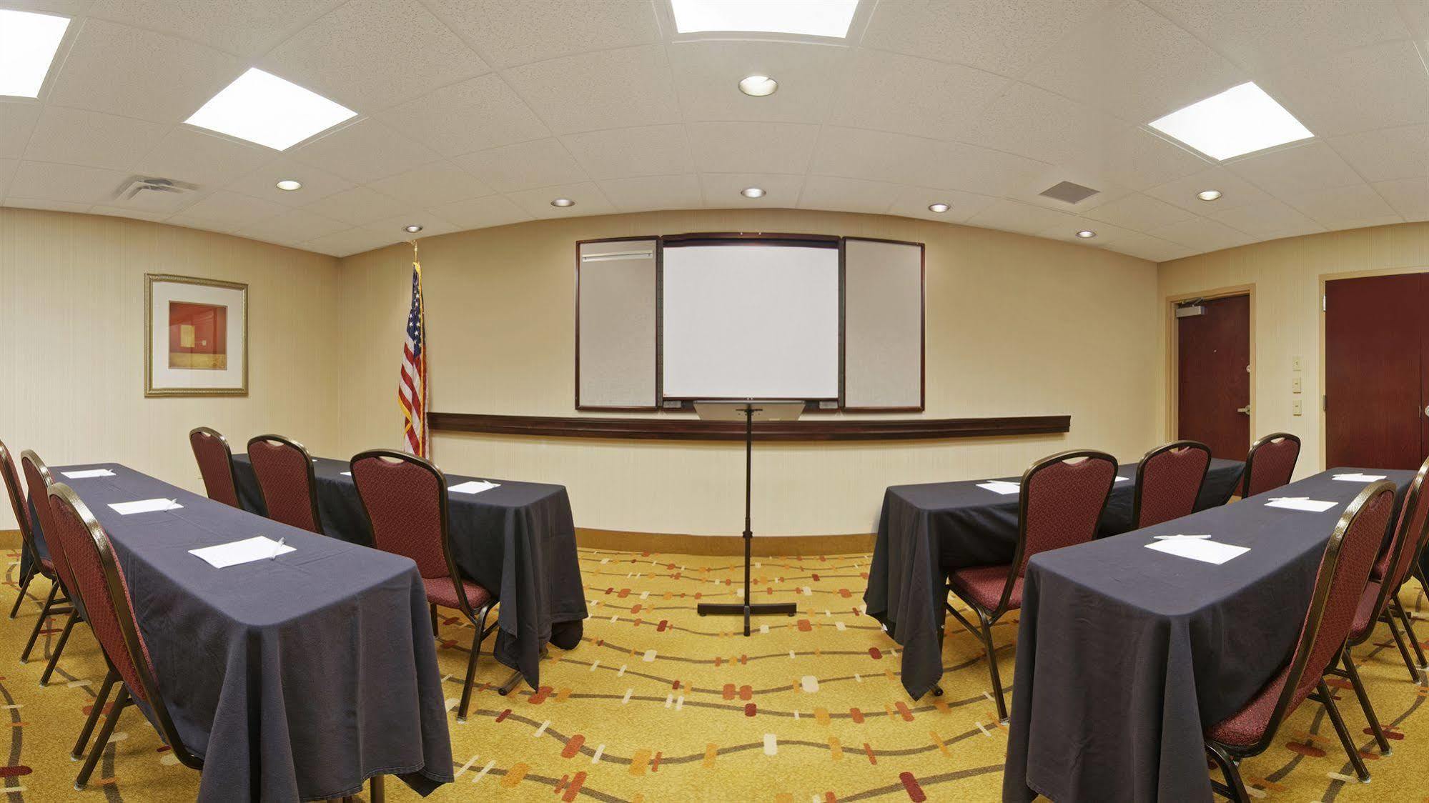 Hampton Inn & Suites-Knoxville/North I-75 Екстериор снимка