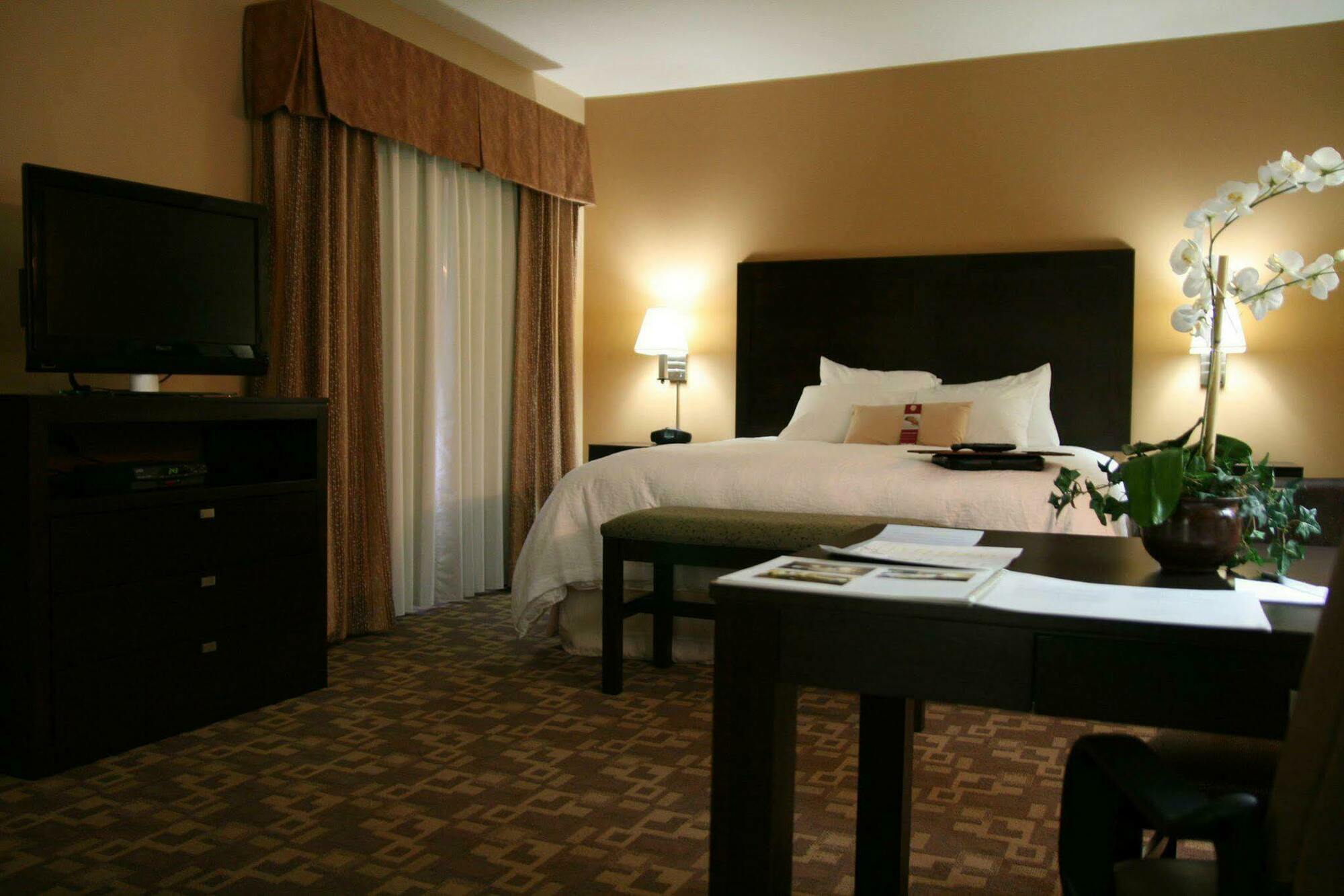 Hampton Inn & Suites-Knoxville/North I-75 Стая снимка